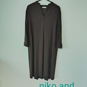 niko and… ニコアンド 後ろプリーツ ワンピース ブラウン レディース サイズF