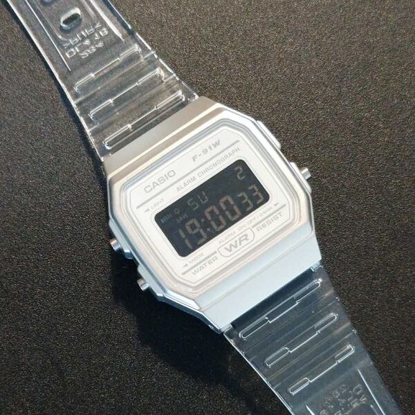 新品 CASIO カシオ デジタル 腕時計 チープカシオ 液晶反転 カスタム 黒 timex alba g-shock 好きにも