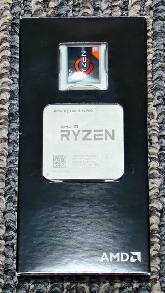 中古品 AMD Ryzen3 2200G AM4 CPU