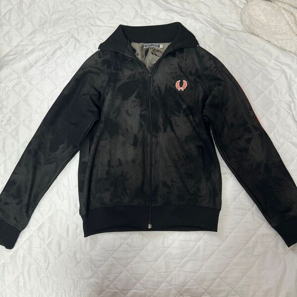 FRED PERRY トラックジャケット ジャージ オレンジ 黒 Sサイズ ジップジャケット