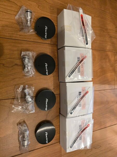 ENKEI RACING センターキャップ、エアバルブ、リムステッカー 4個セット
