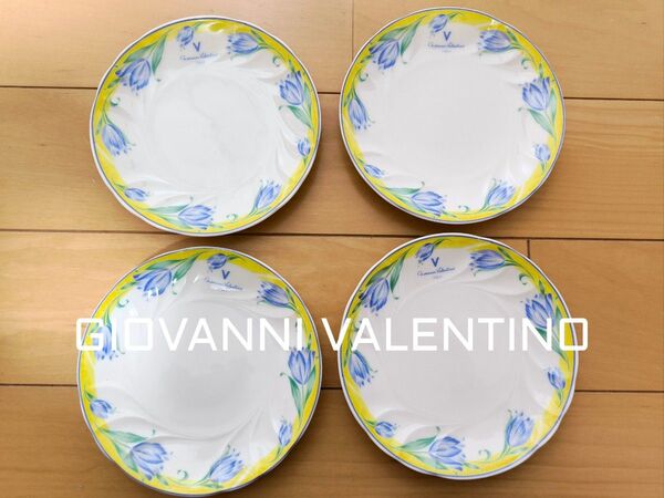 ☆GIOVANNI VALENTINO ジョバンニ バレンチノ☆黄色 青 花☆ ケーキ皿 4枚セット 食器 中皿 花柄 プレート