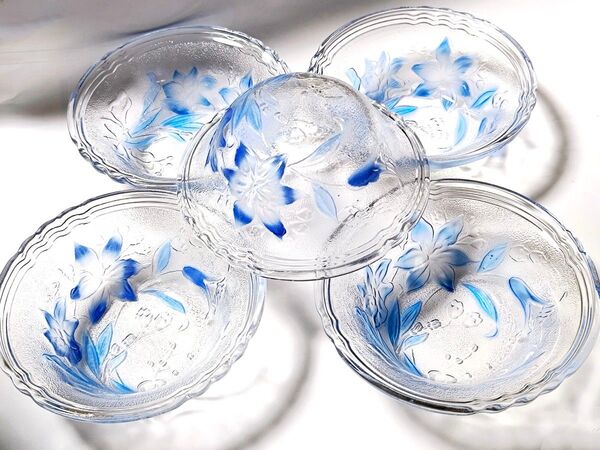 ☆ガラス製 鉢☆花模様 5個セット☆KAMAY カメイガラス リリー 小鉢☆デザート フルーツ サラダ☆花柄 中鉢 昭和レトロ