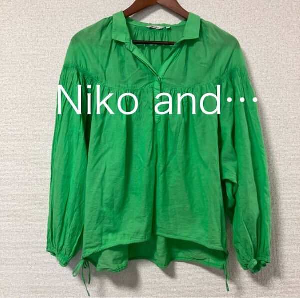 Niko and… ニコアンド ブラウス プレミアムローンドロストブラウス M