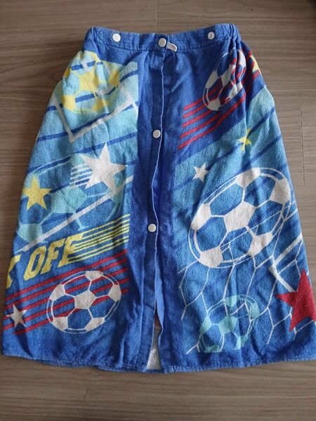 ラップタオル約58センチ 男の子 サッカーボール 小学生 幼稚園 保育園 スイムタオル