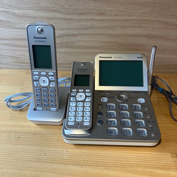 美品!Panasonic 電話機 KX-FKD556/VE-GZ72-n 子機セット