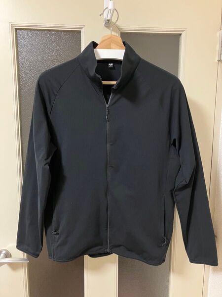 UNIQLO ウルトラストレッチ アクティブジャケット ブラック 黒 341-435109
