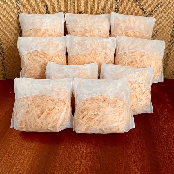 56 削りたてをお届けします 国産 ヒノキチップ ひのきおがくず 檜チップ 香り袋 おがくず10袋