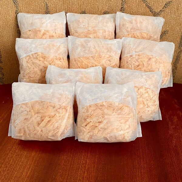 58 削りたてをお届けします 国産 ヒノキチップ ひのきおがくず 檜チップ 香り袋 おがくず10袋