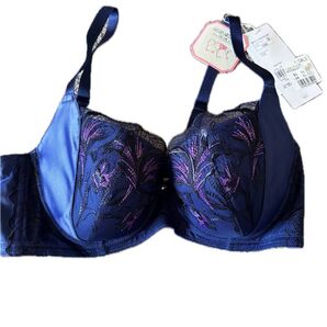 トリンプ 天使のブラ スリムライン D80 ネイビー 定価6820円