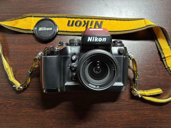 Nikon F4 + Nikon AF NIKKOR 24mm F2.8 D
