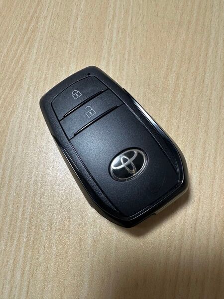 トヨタ 純正 ヤリス ヤリスクロス 2ボタン スマートキー 007-AH0011