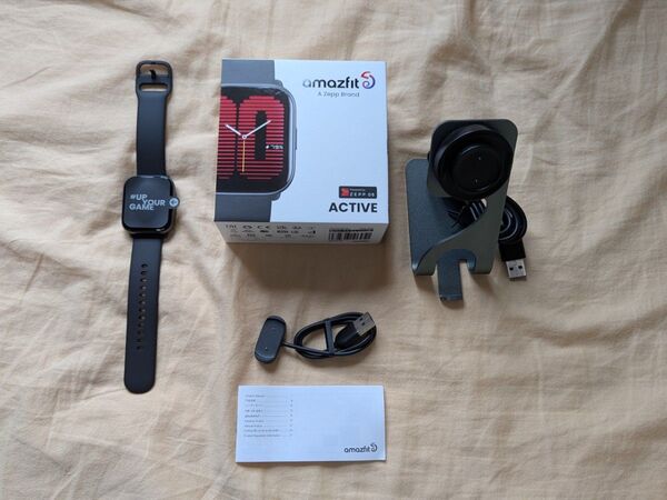 中古品amazfit Active / バンドは未使用