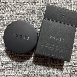 THREE グラムトーンカラーカスタード 01