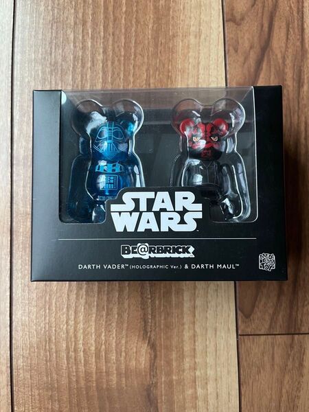ベアブリック スターウォーズ ダースベイダー (ホログラフィックVer.) &ダースモール 2PACK starwars