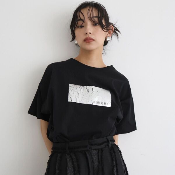 hellam シルバーヴィンテージ箔プリントTシャツ 美品 ブラック フリーサイズ