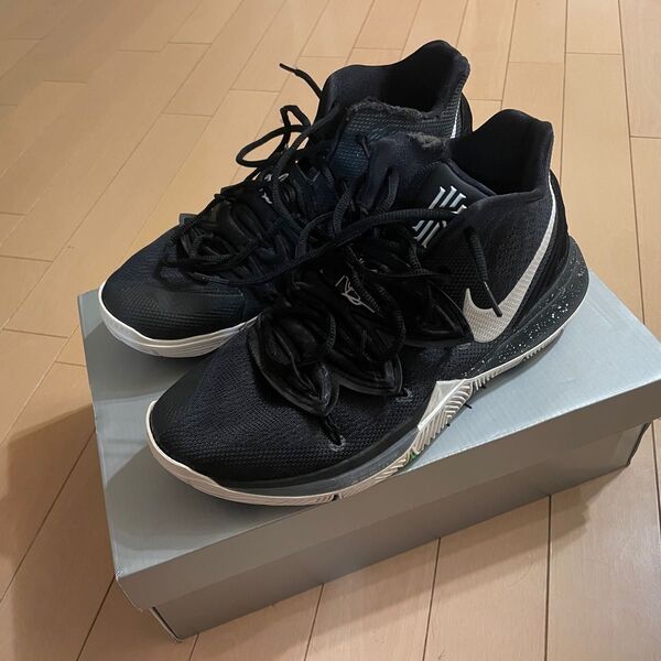 カイリー5 KYRIE 5 NIKE ブラック ナイキ