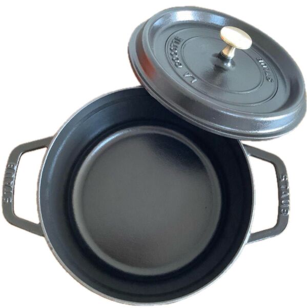 最終価格【美品】ストウブ 22cm ピコ・ココット ラウンド STAUB