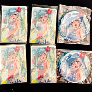 39Culture 初音ミク 水着 缶バッジ 2点+コレクトボックス カード4枚/Fes フェス2024/ミクカル ウエハース