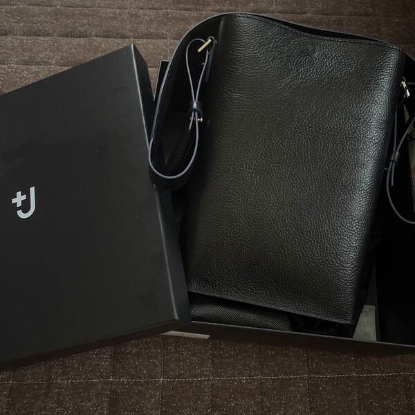 ジルサンダー ユニクロ×ジルサンダー ショルダーバッグ ブラック +J レザーバッグ