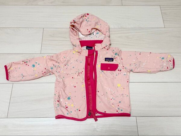 Patagonia パタゴニア パーカー 12-18m