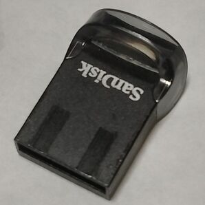 【中古】SanDisk USB メモリー 32GB 1個 軽量・小型