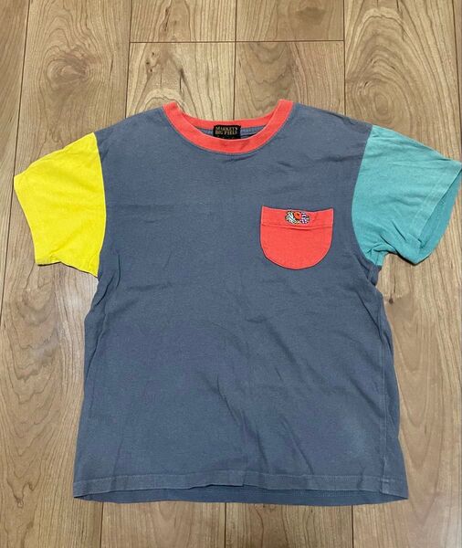 マーキーズ Tシャツ140 FRUT OF THE ROOM 着用回数少なめ