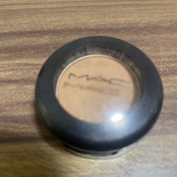 MAC リップ スモールアイシャドウ コルク