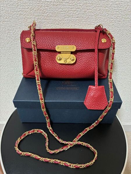 ADMJ チェーンショルダーバッグレッド