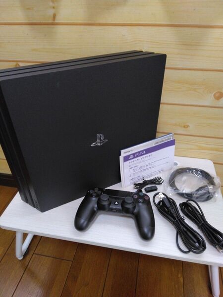 プレイステーション4 Pro 1TB CUH-7200BB01 ジェット・ブラック