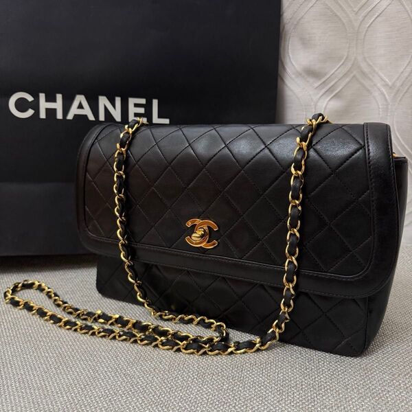 CHANEL シャネル ココマーク チェーンショルダーバッグ マトラッセ ターンロック ラムスキン ブラック 横幅26cm