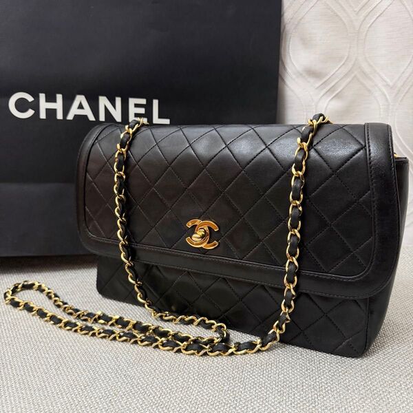 CHANEL シャネル ココマーク チェーンショルダーバッグ マトラッセ ターンロック ラムスキン ブラック 横幅26cm