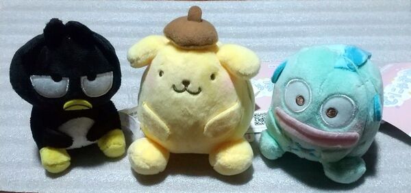 【新品タグ付き】サンリオキャラクターズむにゅすやマスコット ポムポムプリン&ばつ丸&ハンギョドン