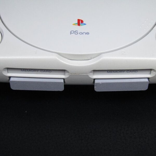 PS one コントローラー端子用ダストカバー