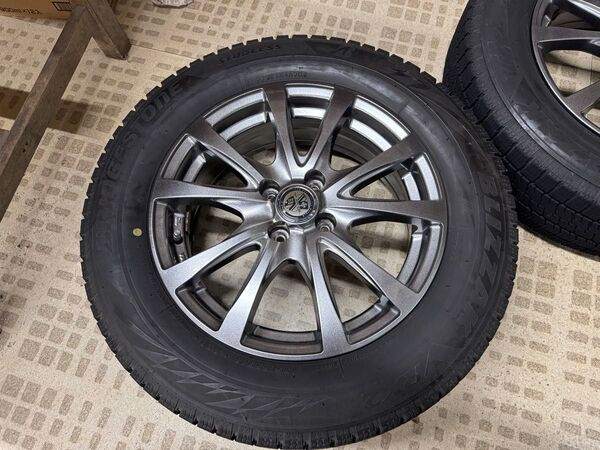 TRG ホイール VRX2 195/65/R16 ライズ スタッドレス