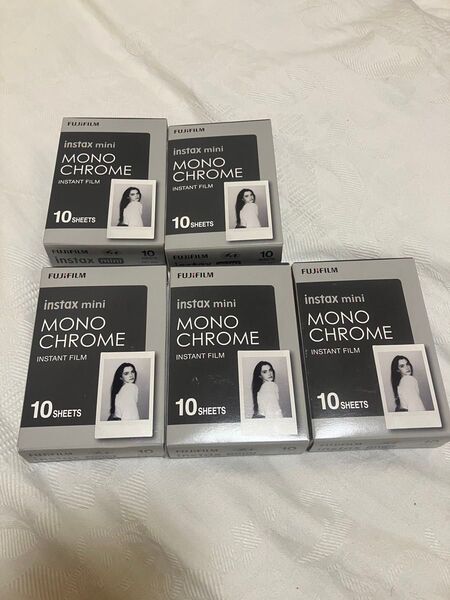 instax mini チェキフィルム モノクロームブランド:FUJIFILM チェキ instax mini