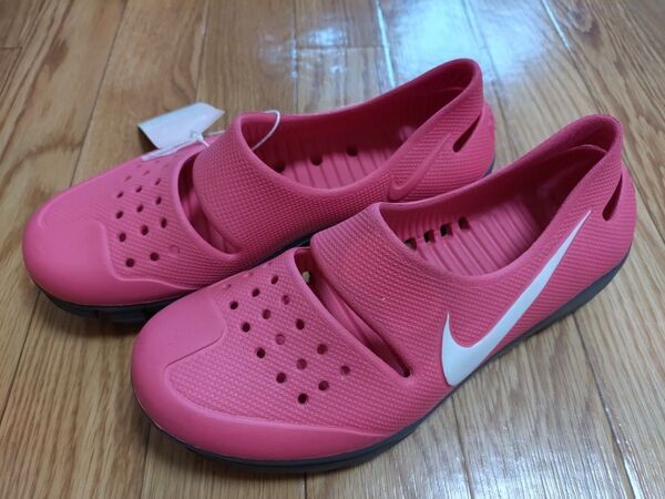 【新品】NIKE ナイキ ソーラーソフトサンダル 25cm サンダル ピンク