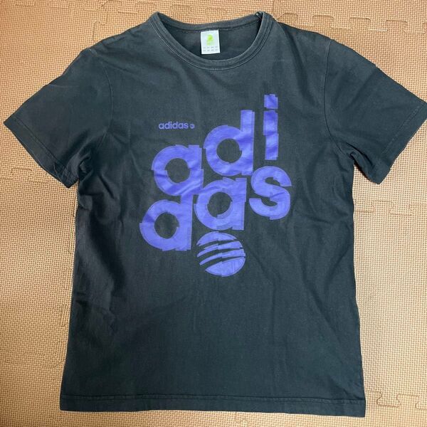 adidas アディダス ロゴプリントTシャツ 黒