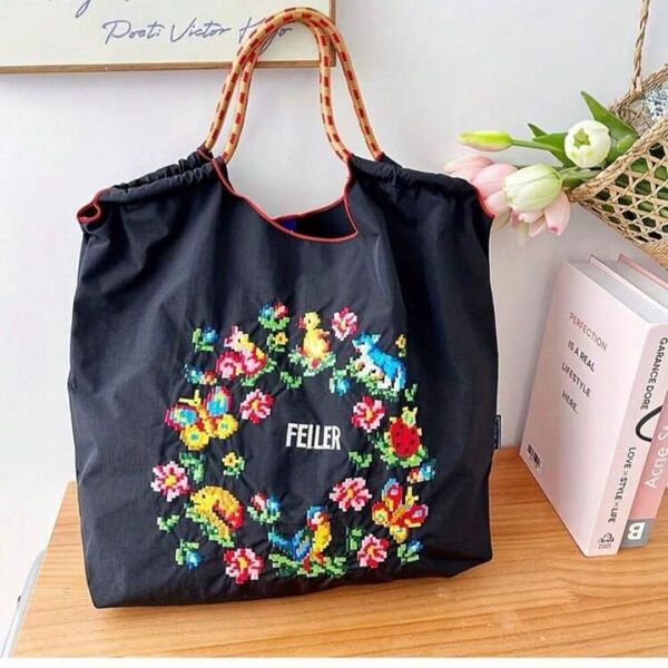 【新品】刺繍 トートバッグ エコバッグ Mサイズ ロゴ 軽量 ネイビー 紺色 海外製 軽量