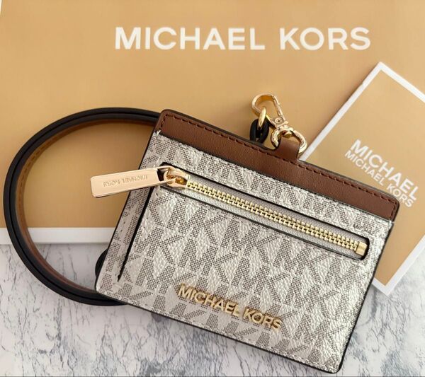 MICHAEL KORS マイケルコース ID カードケース バニラ 新品