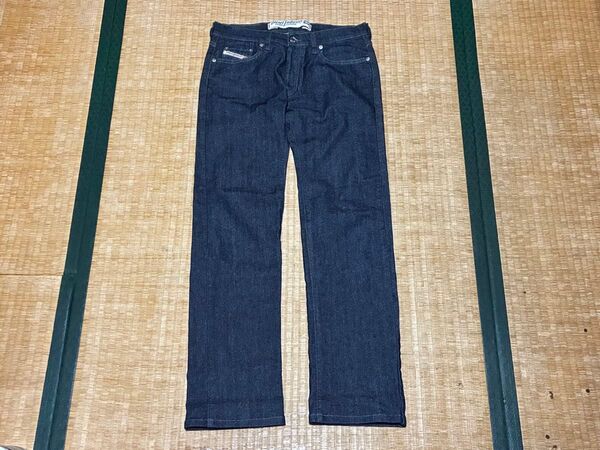 158. 早い物勝ち!【美品】Diesel ディーゼル ダークブルー デニムパンツ W28 複数購入対応 割引対応あり
