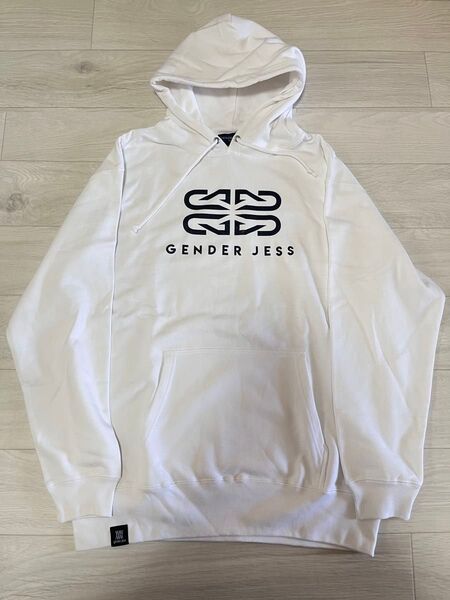 美品【GENDER JESS】NEW LOGOパーカー 葉山潤奈 白
