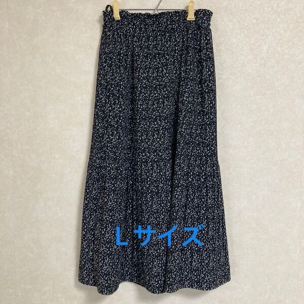ロングスカート ブラック ドット(花柄風) Lサイズ