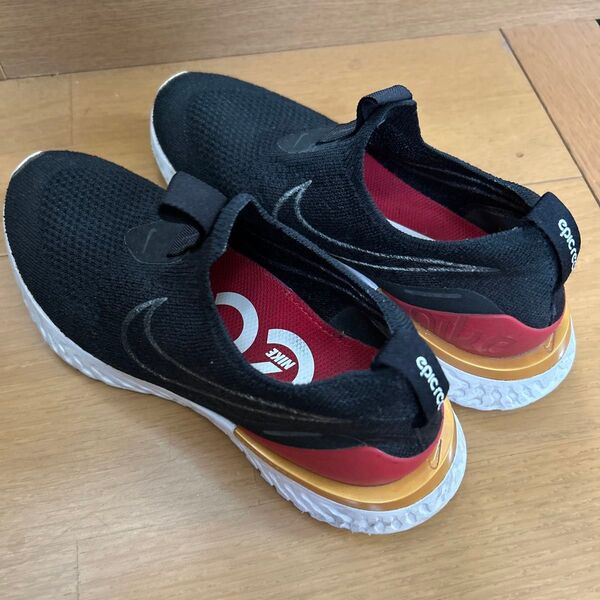 NIKE ナイキ エピック リアクト 23cm