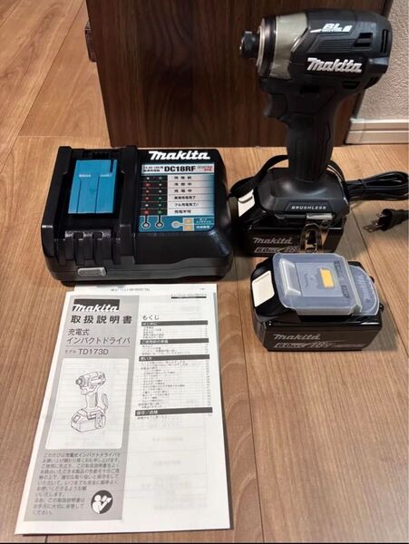 新品・未使用 マキタ インパクトドライバー TD173DRGXB 純正バッテリー