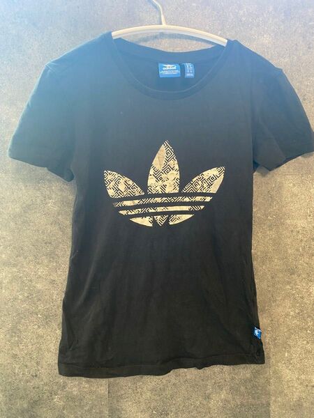 adidas Tシャツ 140サイズ