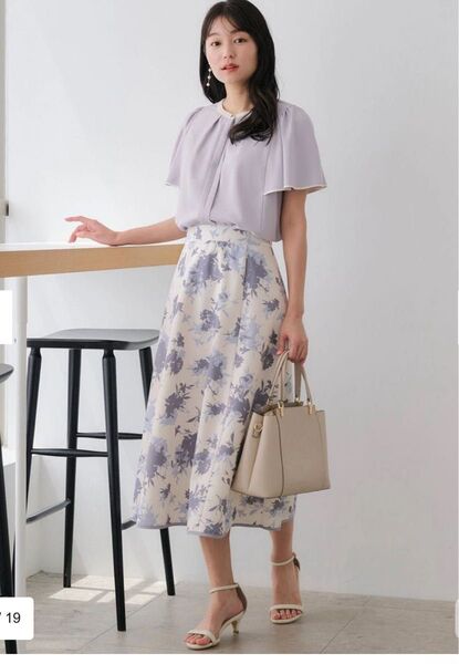 【新品タグ付き】any SiS シルエットフラワースカート サイズ1