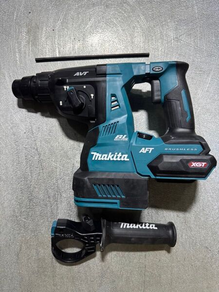 【未使用品】makita マキタ 40Vmax 28mm 充電式 ハンマドリル HR001G 本体のみ ドリルキリ付き
