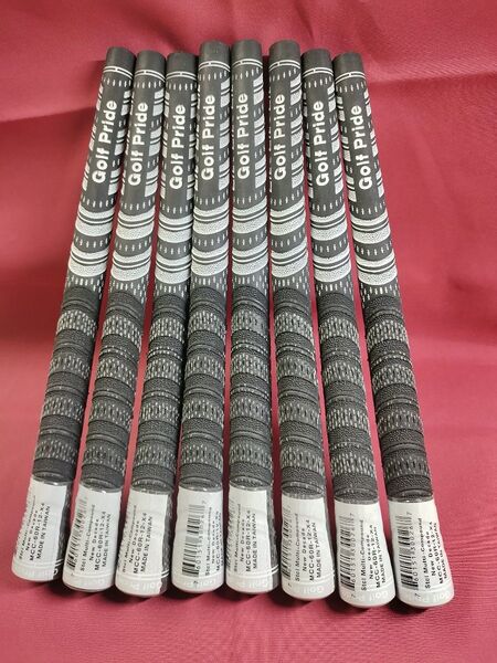 新品未使用 Golf Pride MCC-60R コード入りグリップ 8本セット バックライン無し