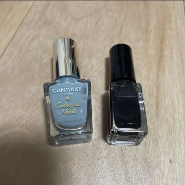 キャンメイク ネイルホリック ネイル マニキュア 青 黒